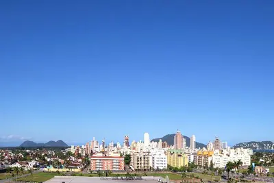 Image de 72m² Guarujá Enseada jusqu'à 6 personnes