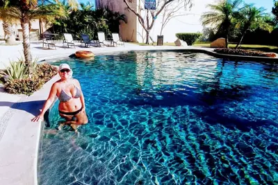 Image de Neuf Grand Studio À Louer Avec Piscine WiFi Gratuit 2 Bloc De La Plage À Cabo