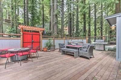 Image de Guerneville Cabin 2 Mi à Armstrong Redwoods!