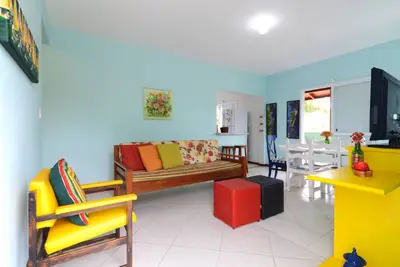 Image de Maison de ville côté chaud de la zone verte et à 400 mètres de la plage