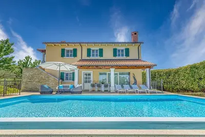 Image de Villa de luxe Sana avec piscine