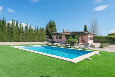 Image de Ses Veles - Villa with private pool in Lloseta.