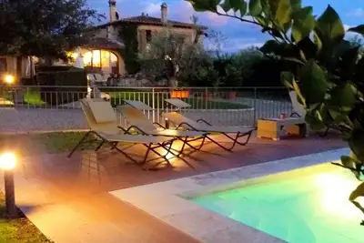 Image de Fienile: luxury countryside villa, shared pool, ideal base to discover Tuscany