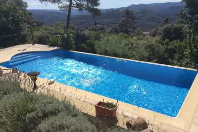 Image de Maison de caractère avec wifi- Piscine privée- Vue imprenable