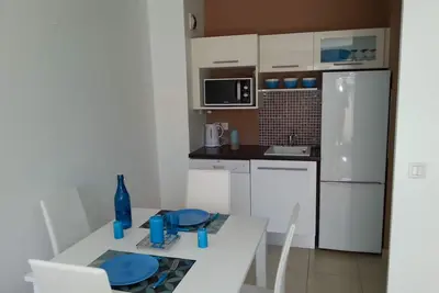 Image de Très bel appartement T3 spacieux et lumineux tout confort (terrasse 25m2)