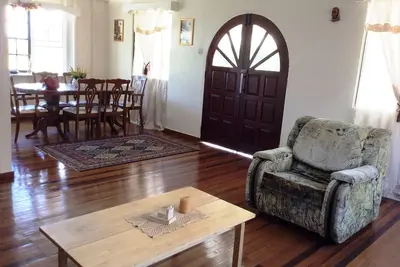 Image de Logement de vacances à trois chambres