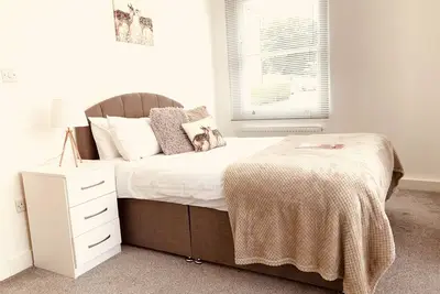 Image de Accès facile à Londres, accueil de groupes, bel appartement - Très bien situé!