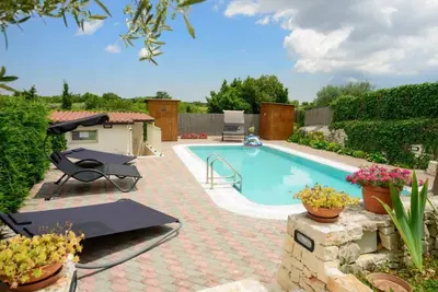 Image de Villa individuelle avec piscine privée