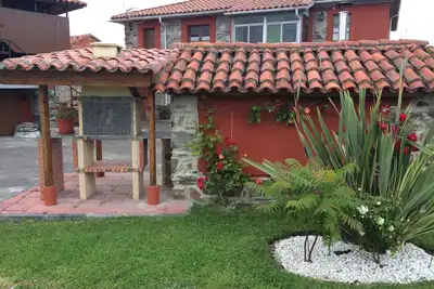 Image de Maison individuelle, parking et ferme
