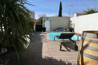 Image de Maison 3 ch avec piscine privative proche du centre ville et Ă 6 km de la mer