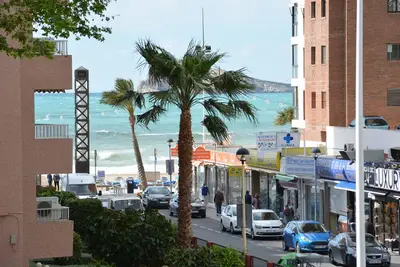 Image de vue sur la mer à 50m de la Plage de Levante, Centre de Tout, Meilleure Zone de Loisirs à 1 Minute