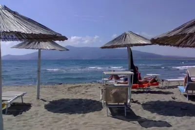 Image de Maison \/ villa - Ansedonia villa avec jardin privé et parking couvert