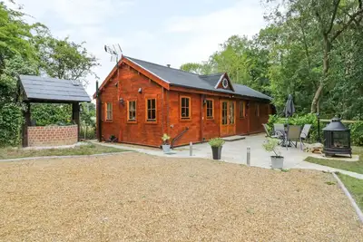 Acorn Lodge, animaux acceptés, avec un jardin à Saxmundham, Réf 938845