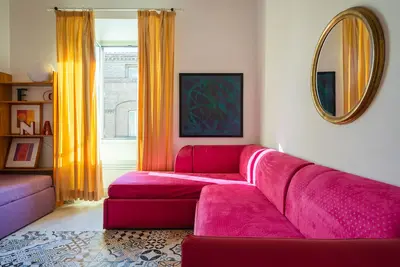 Image de Grand appartement jusqu'à 10 personnes, près de Termini, à 30 minutes à pied du Colisée
