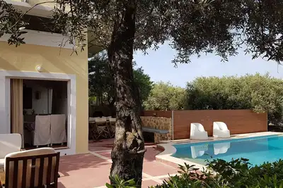 Image de Private Pool Villa, near a sandy beach
