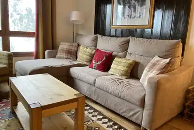 Image de Arc 1950, 57m2, 2 Br, coin, donne sur les pistes du village piétonnier