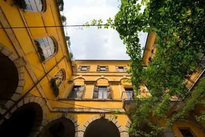 Image de Appartement calme donnant sur le jardin intérieur à 100 mètres de l'Arena