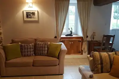 Image de Gîtes \"Le Cerisier\", Champsecret