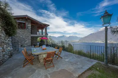 Image de Villa Aquila, Pianello del Lario, Italie