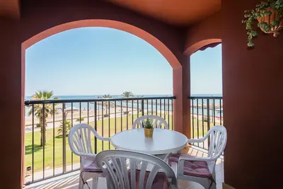 Image de ApartUP Saplaya Harbour