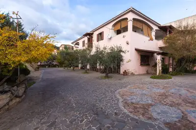 Image de Appartement de deux pièces dans le centre d'Agrustos