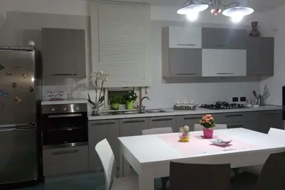 Image de Appartement spacieux et lumineux entouré de verdure