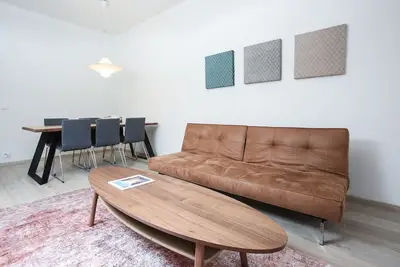 Image de Appartement de ville moderne et élégant de 5 pièces