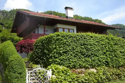 Image de Alpen-Chalet-Sol-Alpium FeWo Giebelstadl (Dg) environ 43m2 avec balcon privé