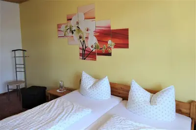 Image de Ferienwohnung Nr. 1, 56 qm, Garten, 2 Schlafzimmer, max. 4 Personen