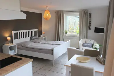 Image de Appartement Sailor Nest - Des vacances en mer Baltique au parc aux pieds nus. . .