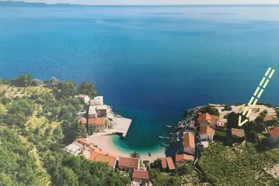 Image de Idyllic House Of Vineyard Avec Kayaks Sur La Plage, option avec repas