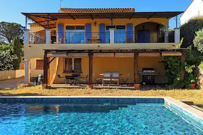 Image de Villa with private pool - vineyard view, beach 8 mn away