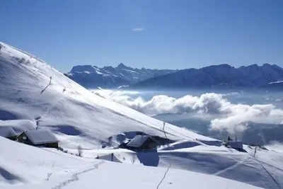 Image de Chalet Le Maclavierre à partir de 6 à 15 personnes- Spa + Sauna- Vue Magique!