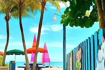 Image de Bonita Beach Villa près de Naples, piscine privée plages de rêve wifi gratuit