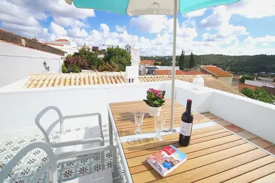 Image de Au-dessus des toits de Silves