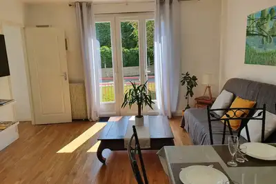 Image de maison de vacances sans vis à vis et à 5mn du centre de fresnay