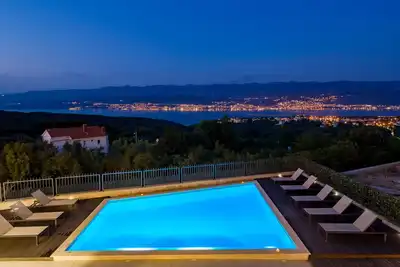 Image de Superbe maison Ă Polje avec WiFi