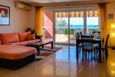 Image de Appartement Montenegro incl. WiFi âś“ Sat-Tv âś“ Climat âś“ Vue panoramique sur la mer âś“ Place de parking