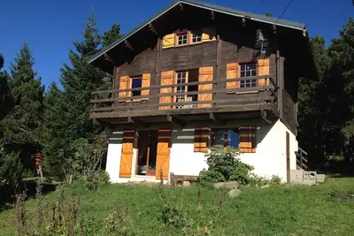 Image de Chalet Matemale, Vue Sur Le Lac Et Les Angles