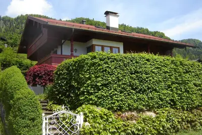 Image de Alpen-Chalet-Sol-Alpium FeWo Kaiserstüberl (Dg) environ 48 m2 avec balcon privé