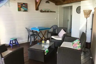 Image de Sea Brise  Bungalow bois, 2 personnes, proche de la mer,