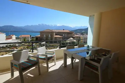 Image de Appartement avec terrasse, vue sur la baie de Calvi, 5 mn du centre centre ville