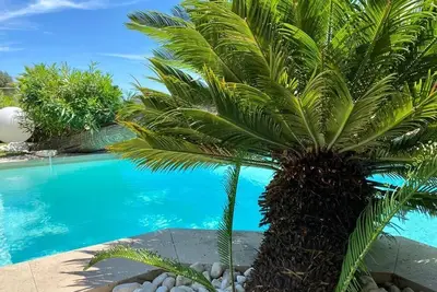 Image de Grande villa contemporaine vue mer neuve en location pour 8 personnes