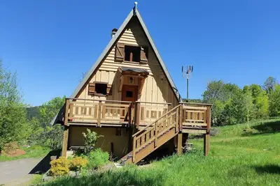 Chalet les Épilobes avec belle vue sur la vallée, (semaine et weekend)