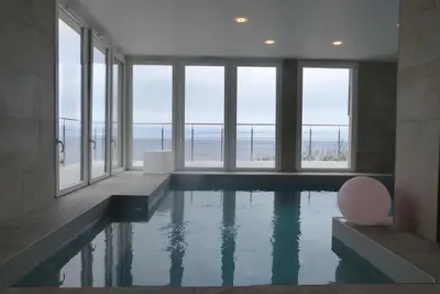 Image de Villa Vue Mer et Piscine Interieure Chauffee