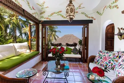 Image de Selva Romantica \"Paraiso Artistico\"