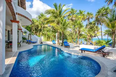 Image de Expérience 5 étoiles! Oceanfront 4br \/ 4ba Villa w \/ Private Beach + Pool, Snorkelling
