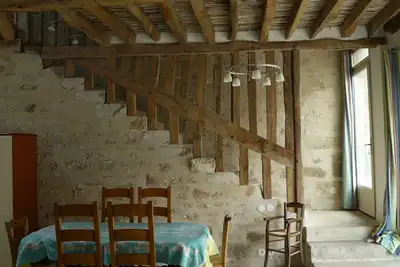Image de Les Lattis: Gîte restauré dans les traditions, dans une ferme typique du Vexin