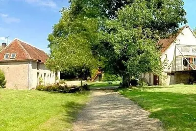 Image de Maison d'Architecte en pleine campagne, 1h50 h de paris, idéal détente