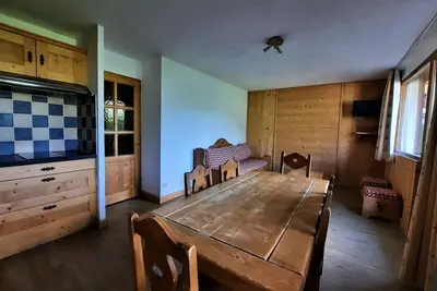 Image de Appartement cosy, 6 pers. , pieds des pistes, 2 chambres, balcon sud-ouest, quartier Reberty 1850